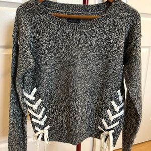 Abercrombie & Fitch Lace Up Sweater